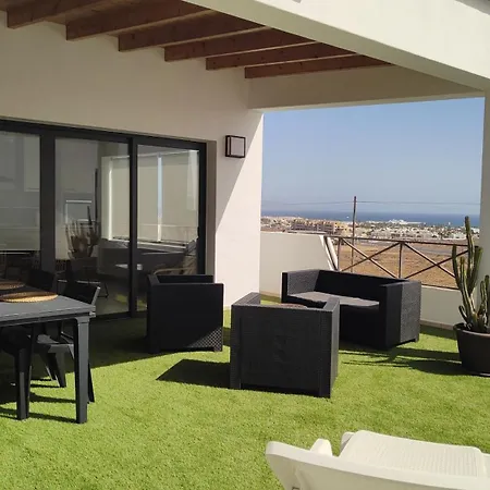 Sunshine The View Heated Pool Air-con Adult Only Apartman