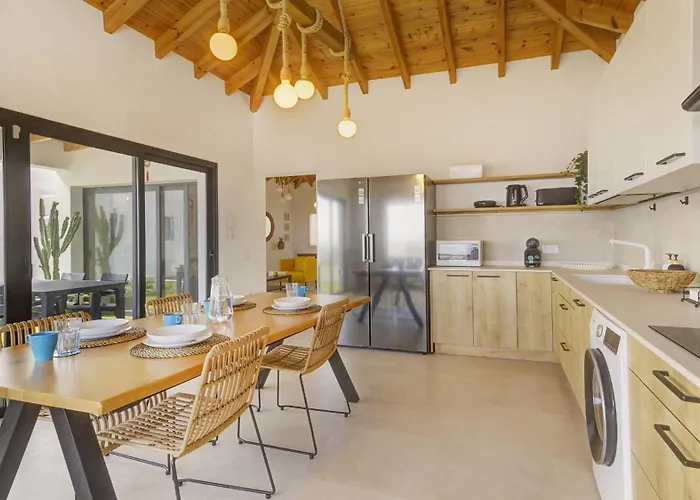 Sunshine The View - Piscina, Aire Acondicionado (adults Only) 公寓